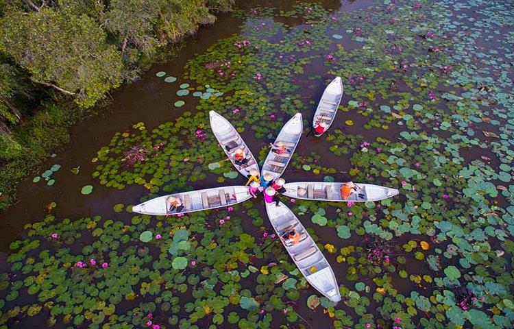 Tan Lap Floating Village