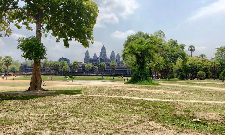 Classic Vietnam Cambodia Tour