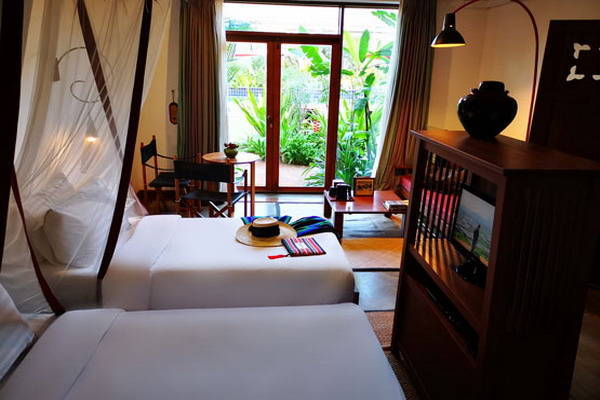 Blue Bird Hotel Blue Bird Hotel