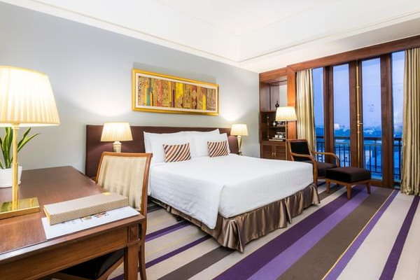 Chatrium Hotel Royal Lake Yangon Chatrium Hotel Royal Lake Yangon