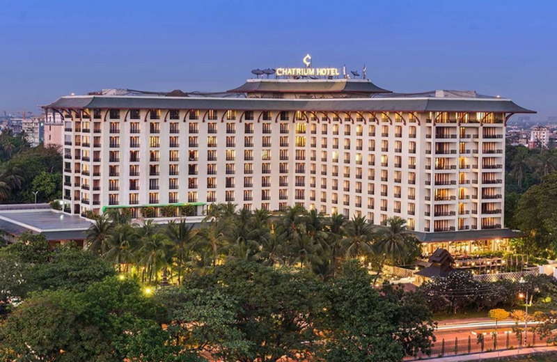 Chatrium Hotel Royal Lake Yangon