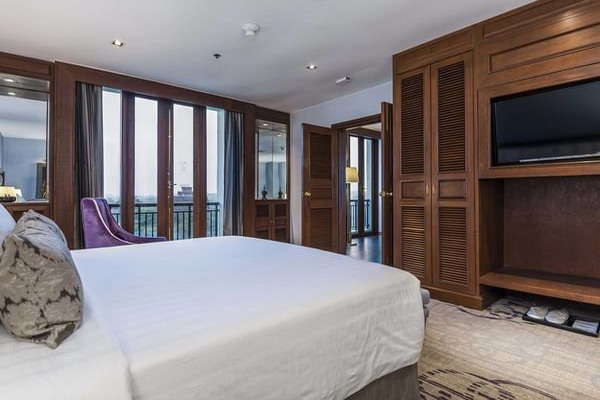 Chatrium Hotel Royal Lake Yangon Chatrium Hotel Royal Lake Yangon