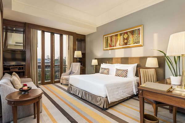 Chatrium Hotel Royal Lake Yangon Chatrium Hotel Royal Lake Yangon