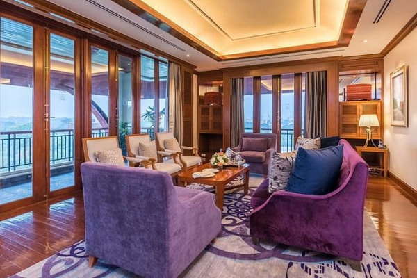 Chatrium Hotel Royal Lake Yangon Chatrium Hotel Royal Lake Yangon