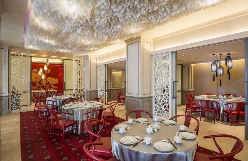 Chatrium Hotel Royal Lake Yangon