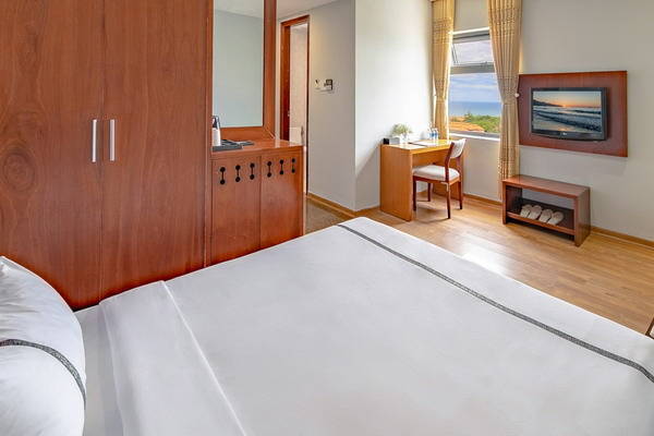 Fansipan Danang Hotel 