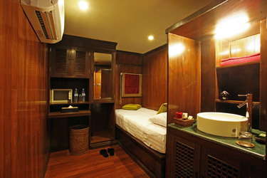 RV Paukan 2007 Cruise Cabins